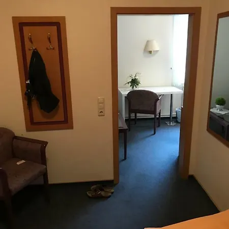 מלון Wilhelmshoehe Uetze